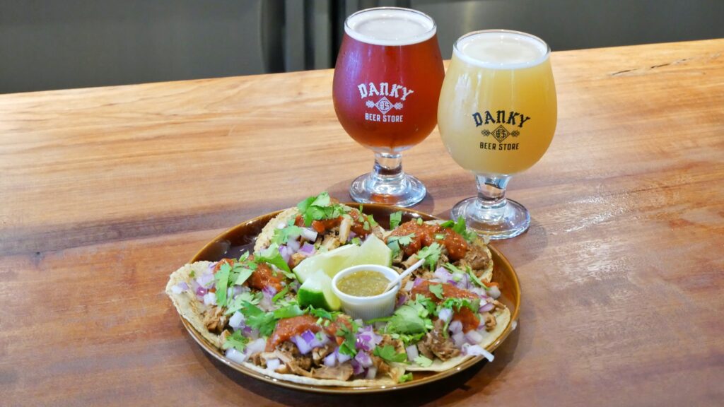 ダンキービアストアのタコス